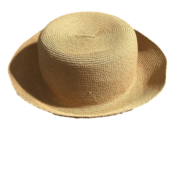 Beach House Accessories - 🌿Taupe brown hat - like new🌿